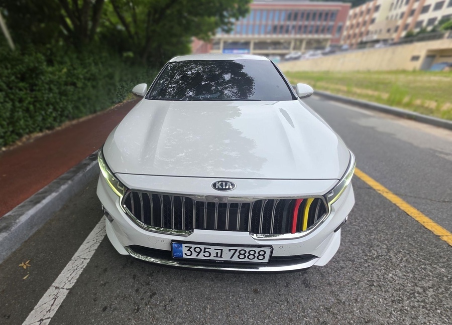 Kia K7 Premier 2.2 Diesel Prestige photo artex